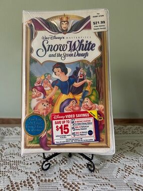 VINTAGE- Walt Disney's Snow White and the Seven Dwarfs VHS 1524